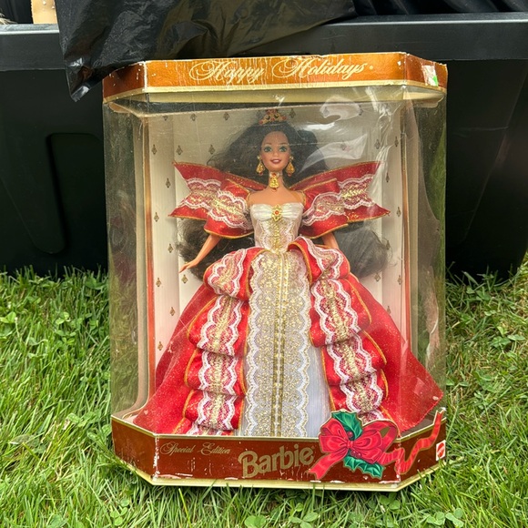 Vintage 10th anniversary happy holiday special edition Barbie 1997 - Picture 1 of 2